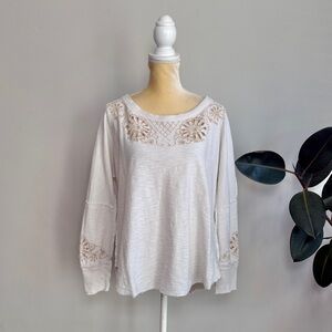 Intimately Free People embroidered Top with cut out back Sz XS